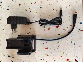 Dos Linterna SUPERLED Recargable 12-220V