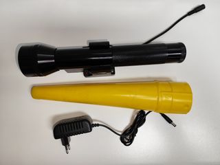 Dos Linterna SUPERLED Recargable 12-220V