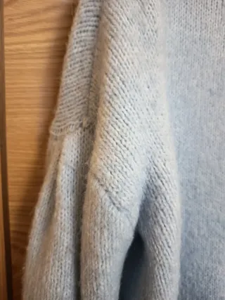 Chaqueta Zara manga abullonada.