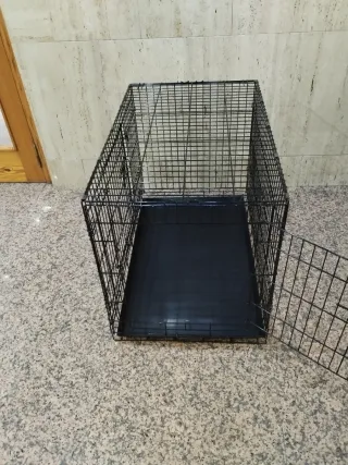 Jaula para perro negra