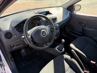 Renault Clio 1.5 DCI 5 PUERTAS