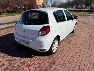 Renault Clio 1.5 DCI 5 PUERTAS