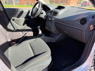 Renault Clio 1.5 DCI 5 PUERTAS