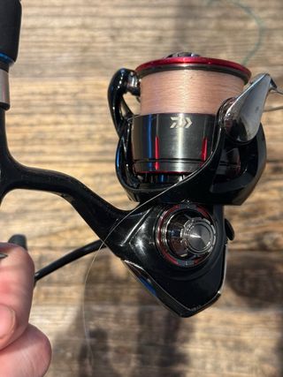 Carrete Daiwa Fuego LT3000-CXH