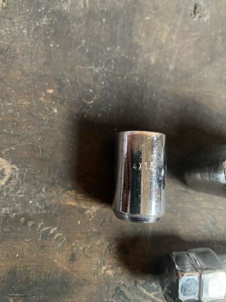 Juego de tuercas seguridad 14x1.5