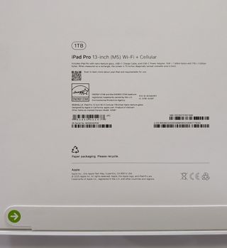 Apple iPad Pro 13" M5 1TB Cellular Nanotexture New