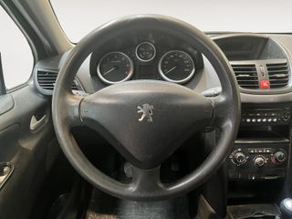 Peugeot 207 2010