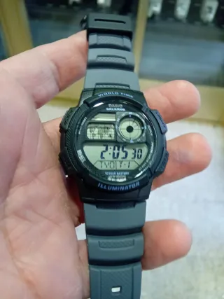 CASIO COLLECTION AE-1000WH-5AVEF/ OFERTA