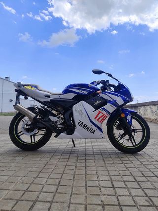 URGE!!!! Yamaha TZR 50 Replica Rossi