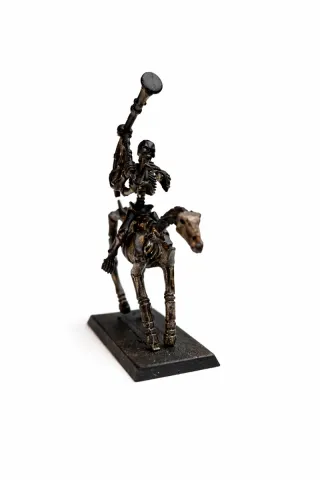 8 Jinetes Esqueléticos Khemri + Jinete Pesadilla