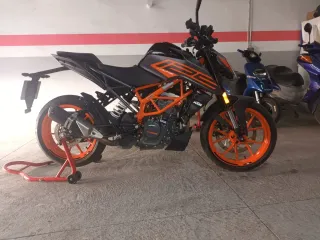 KTM Duke 125cc 2023