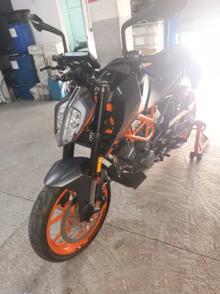 KTM Duke 125cc 2023