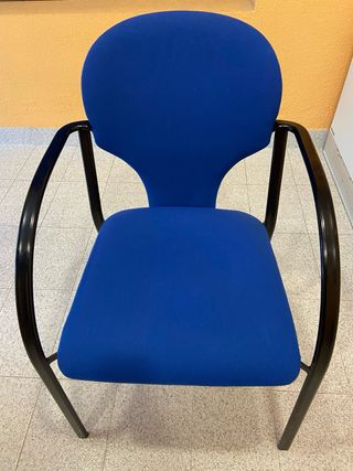 6 Sillas de oficina azul y negra