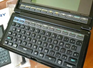 CASIO DIGITAL DIARY SF-8000 64KB CALCULADORA AGEND