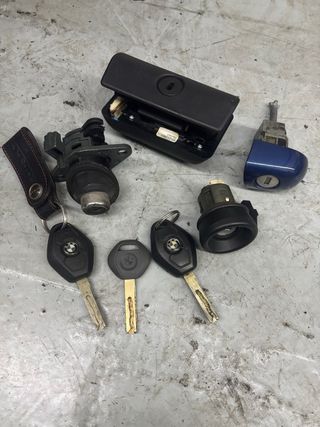 Juego Bombines y Llaves BMW E46