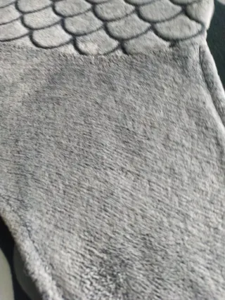 Manta cola de Sirena gris Largo 170 cm