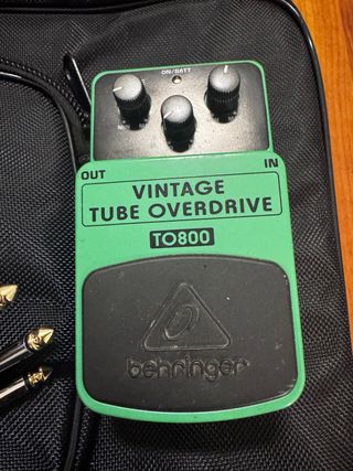 Porta pedales Donner con accesorios