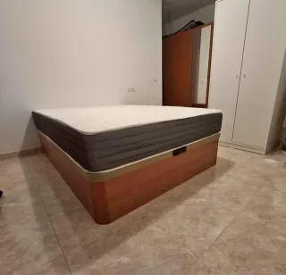 Canapés, colchones, Somieres,base, cabezales......