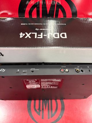 Controladora DJ Pioneer DDJ-FLX4