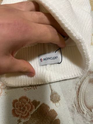 Berretto Moncler bianco in lana