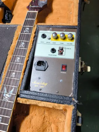 Guitarra Calaveras Luthier  Antonio Otsai