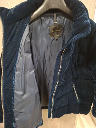 Cazadora Massimo Dutti plumífera azul