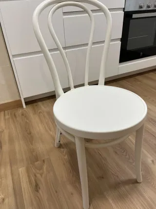 Mesa y 4 Sillas de Cocina Ikea.