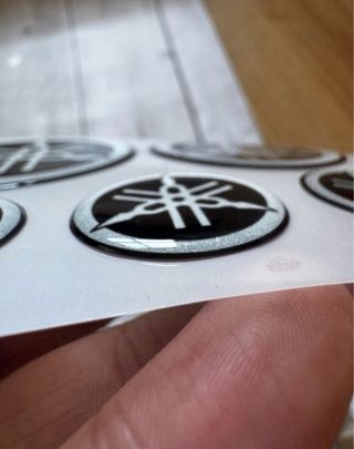 EMBLEMAS YAMAHA CARENADO MOTO TMAX NMAX MT07 MT09