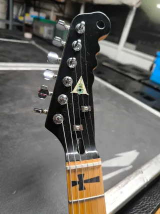 Guitarra Hacha Luthier Antonio Otsai