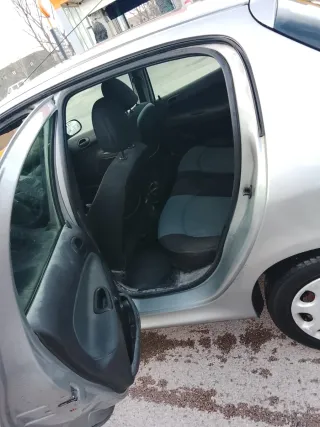 Peugeot 206 2002