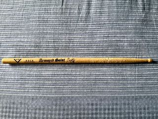 ARMORED SAINT BAQUETA (DRUMSTICK)