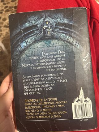 Crónicas de la Torre I. El Valle de los Lobos (...