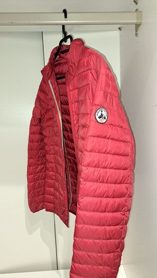 Chaqueta JOTT acolchada roja