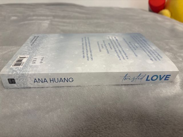 Twisted 1. Twisted love