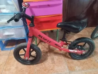 Bicicleta infantil RUN-FIT roja