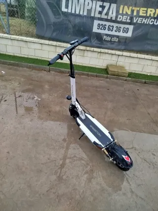 Patinete Eléctrico Brigmton BSK-1000-B-N