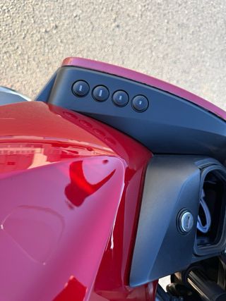 BMW R 1200 RT Roja y Plata