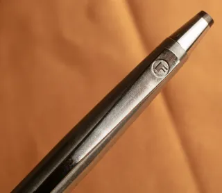 Fend himat Set Bolígrafo y Portaminas