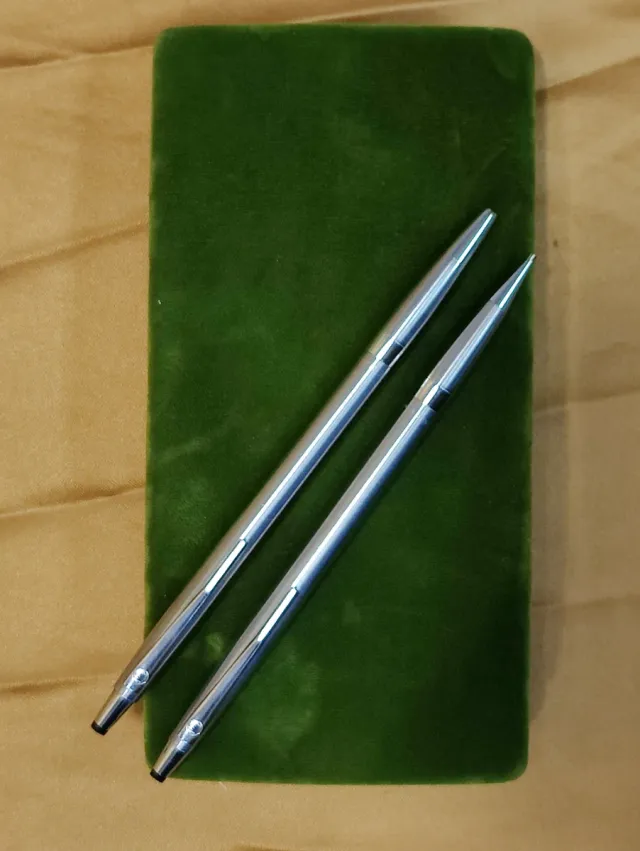 Fend himat Set Bolígrafo y Portaminas