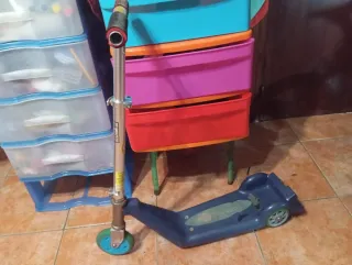 Patinete infantil azul