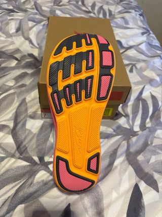 Zapatillas Altra Blancas y Rosas