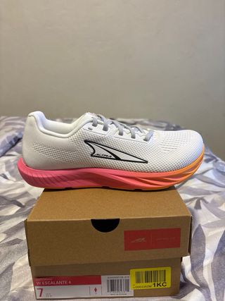 Zapatillas Altra Blancas y Rosas