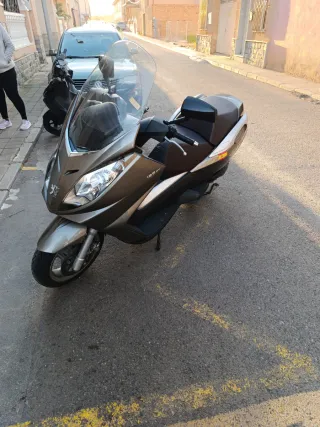Peugeot Satelis 125cc Maxi Scooter