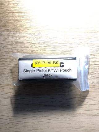 Portacargador KYWI Negro