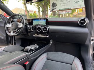 Mercedes-Benz A 180d AMG Line 116cv