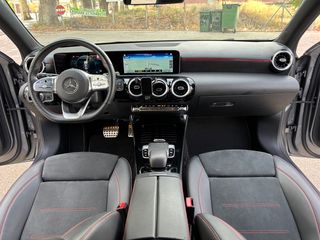 Mercedes-Benz A 180d AMG Line 116cv
