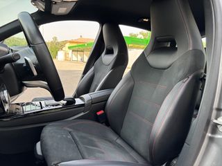 Mercedes-Benz A 180d AMG Line 116cv