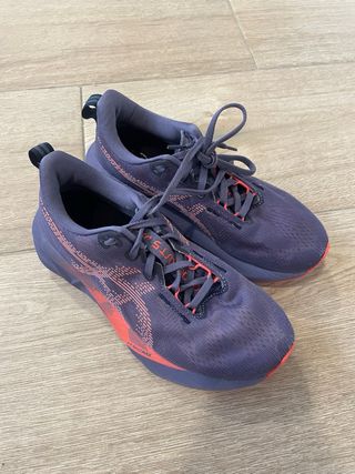 Asics Novablast 5 Morado