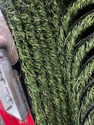 CÉSPED ARTIFICIAL DÉ CAMPOS DÉ FUTBOL RECICLADOS