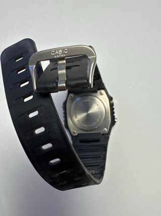 Casio DW-200 Reloj Linea roja